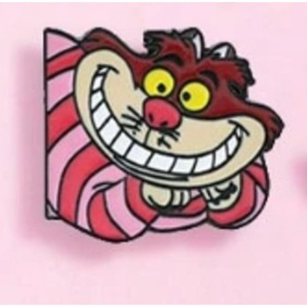 DISNEY’S Alice in Wonderland “Cheshire Cat” Trading Pin (BRAND NEW!)‎
